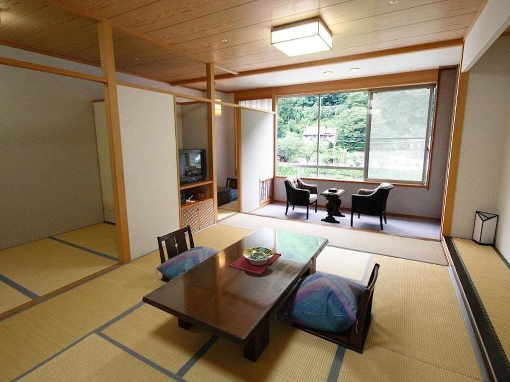 Hotel Ichiyotei Minakami Buitenkant foto