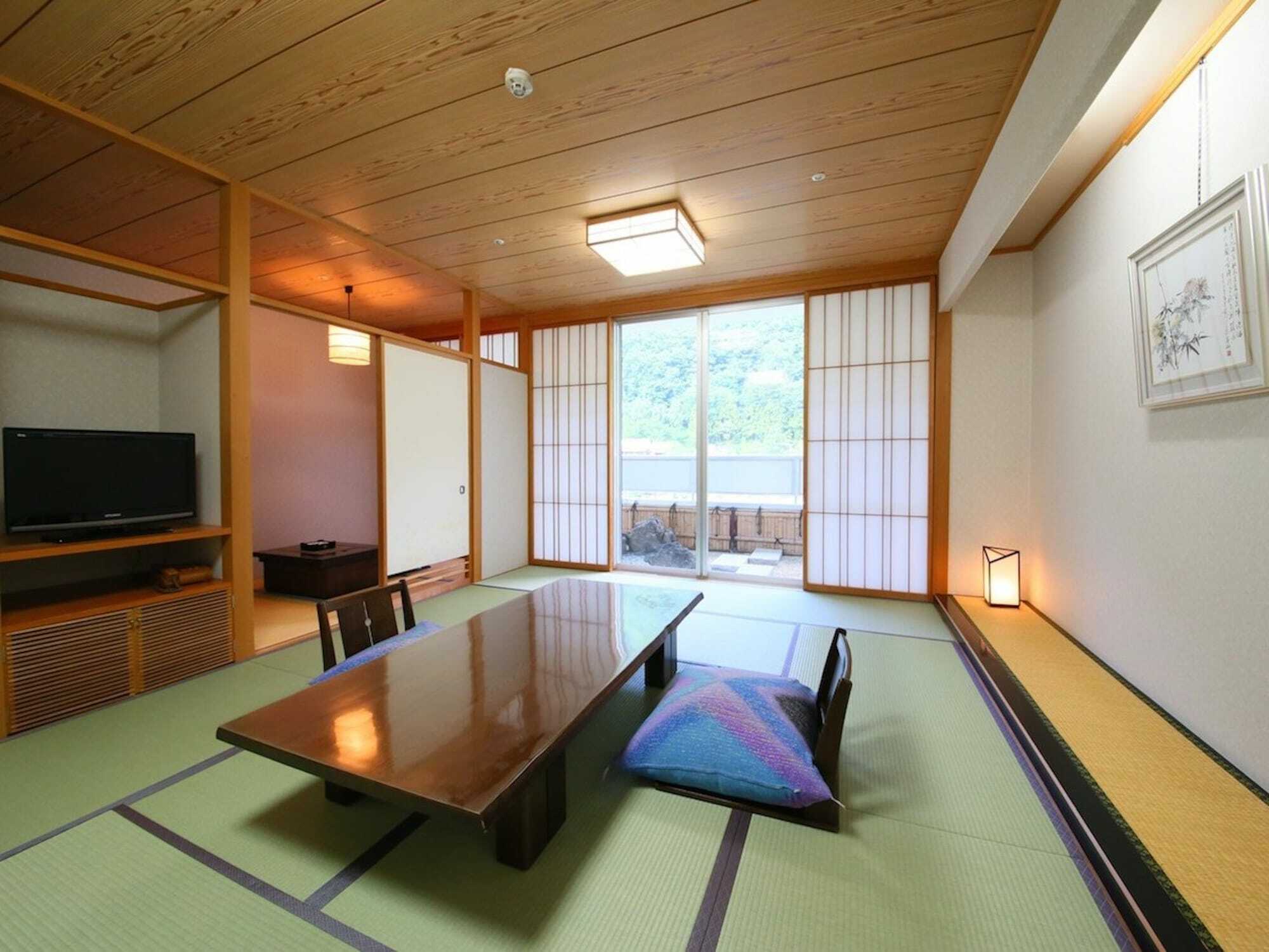 Hotel Ichiyotei Minakami Buitenkant foto